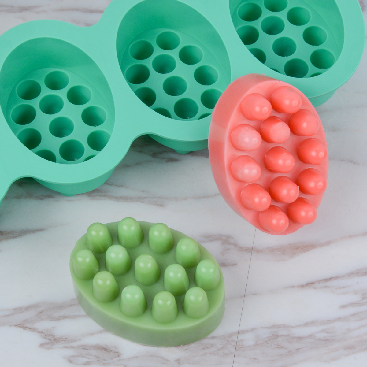 4 Hole Oval Massage Soap Silic - Candle Supplies Wholesale recension och pris